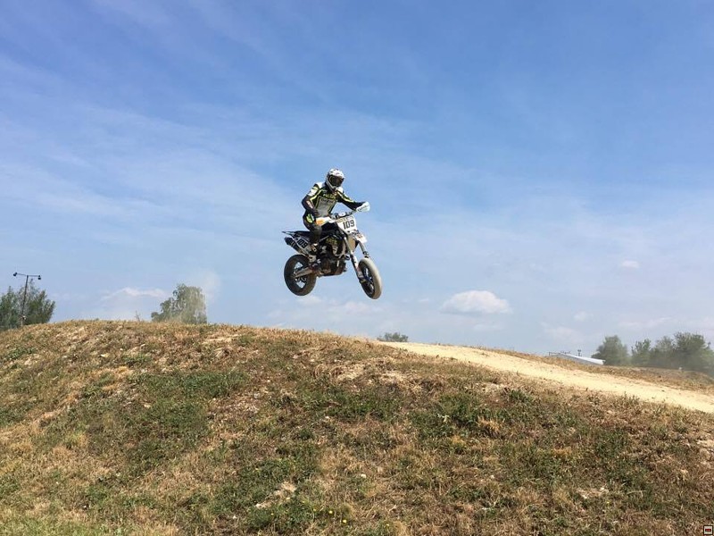 img00129.jpg
