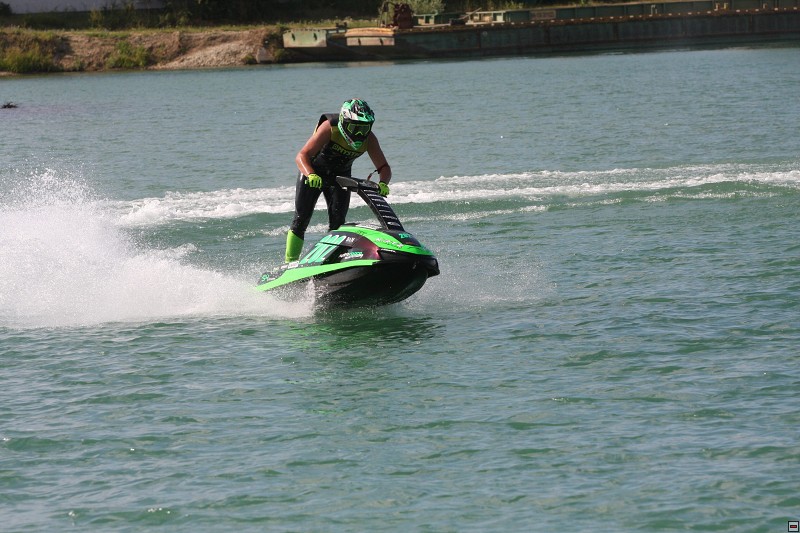 img00025.jpg