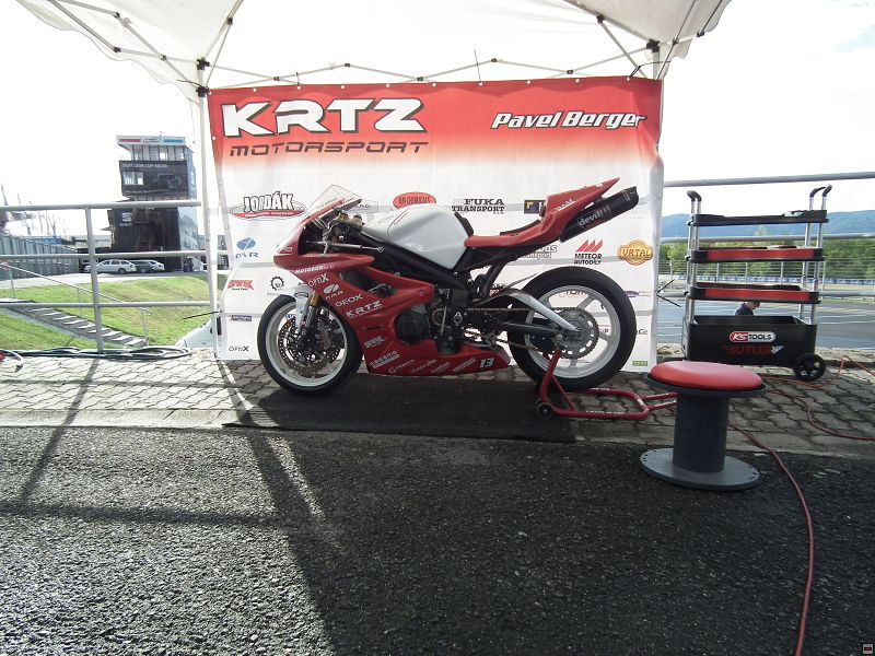 img00070.jpg