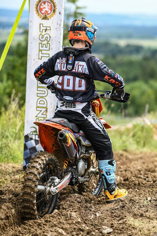 img_enduro_0025.jpg