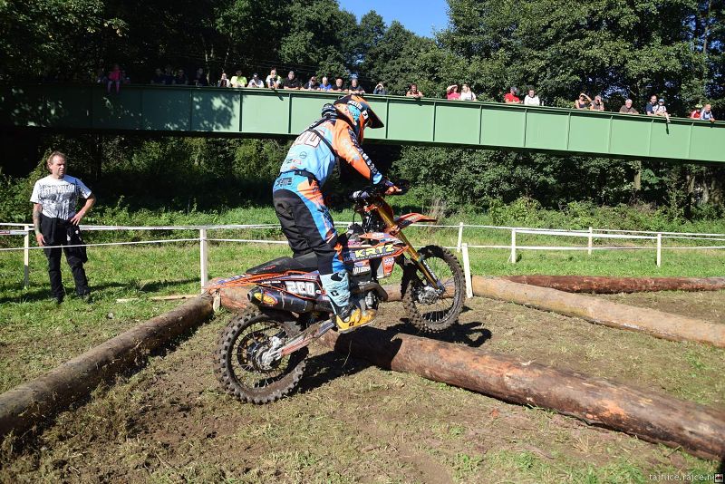 img_enduro_0104.jpg